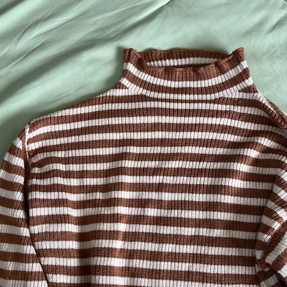 AE wide arm sweater